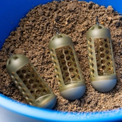 Preston Innovations Bait Up Window Feeders